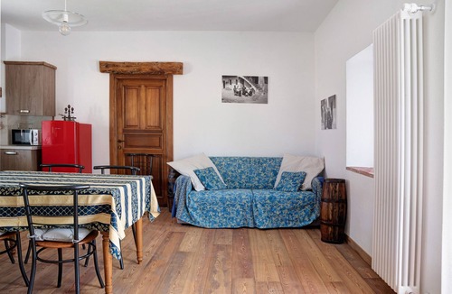 Dronero Ski Chalet | Chalet 'Nidi Di Rondine 1' with Mountain View, Private Terrace and Wi-Fi