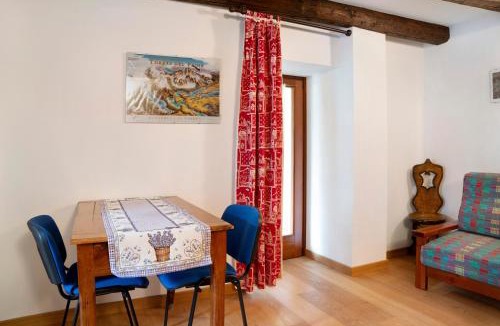 Acceglio Apartment | Chalet Provenzale Trilocale