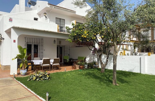 Mazagon Ski Chalet | Chalet. Un Pequeño Tesoro en la Costa de la Luz