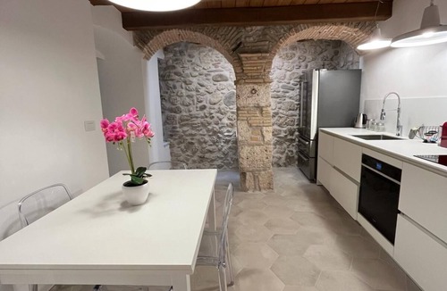 Centro Storico Apartment | Charme IN Centro With Private Parking