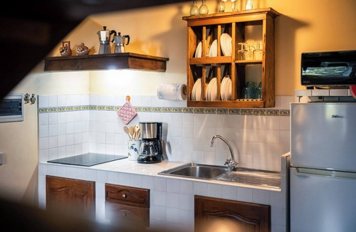 Scandicci House | Charming apartment in farmhouse, minutes to Florence, nice views, quiet, pool.