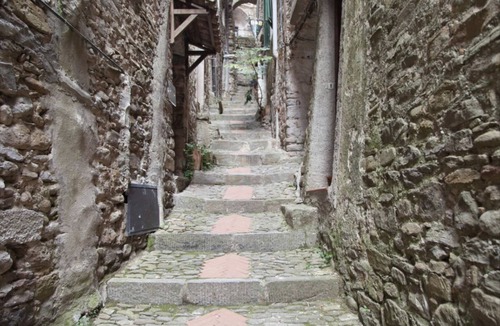 Dolceacqua Apartment | Charming Castles B&B in Dolceacqua
