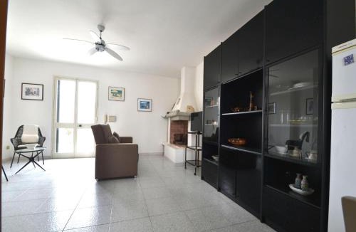 San Foca Apartment | Charming Holiday Home Near The Beach With A Terrace, Parking Available, Pets