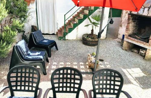 El Poyo del Cid House | Charming House in El Poyo del Cid with Garden and Terrace
