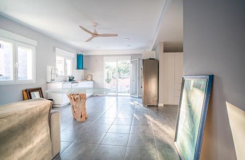 Segur de Calafell House | Charming New Beachside House up to 8 Beds!