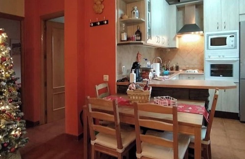 Escalona Cottage | Charming rural house for 4 people, parking, porch, barbecue and swimming pool.