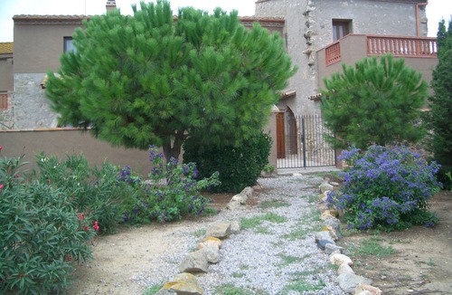 Perelada Cottage | Charming rural house with pool in Costa Brava close to the beach and Dali Museum