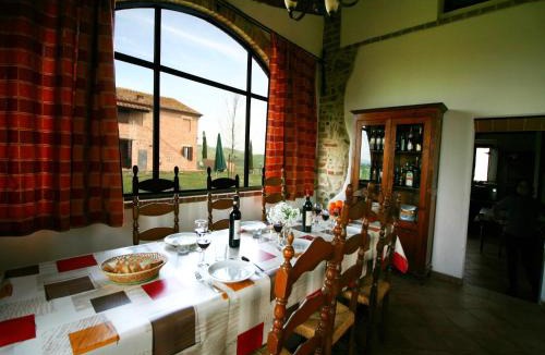 Sovicille House | Charming Tuscan Farmhouse