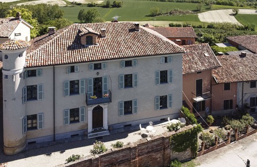 Montiglio Monferrato Villa | Charming Villa in Monferrato Hills