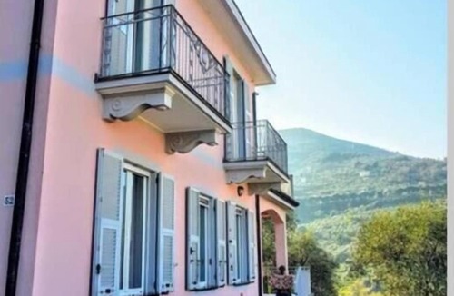 Ortonovo House | CharmingFlat-La Spezia-near 5 Terre-WiFi-Parking