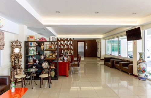 Bang Kra So House | Chic Double Retreat | Cozy Vresotel Comfort