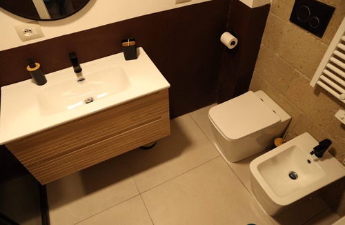 Caserta Apartment | Cimabue Cave Holiday House Caserta a stone's throw from the Royal Palace