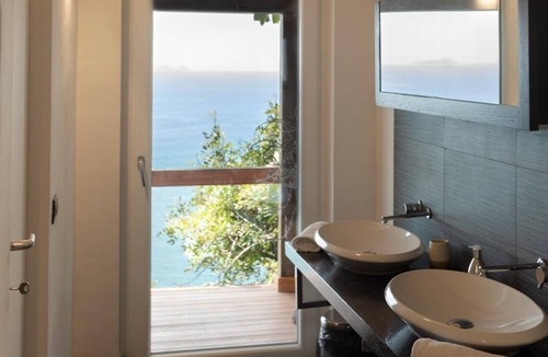 Faro Villa | Claro de Lua Villa 5 suites seaview San Felice Circeo
