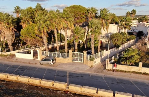 Marsala Villa | Coco grandfather and grandmother Adele - Holiday House - Stagnone - Marsala