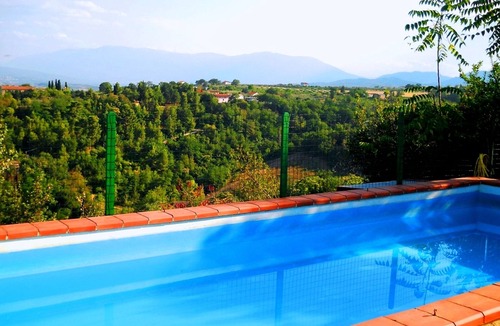 Catignano Apartment | Comfort & Relax on nature with breathtaking view & pool ,near to mountains & sea