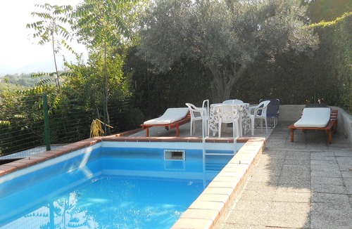 Catignano Apartment | Comfort & Relax on nature with breathtaking view & pool ,near to mountains & sea