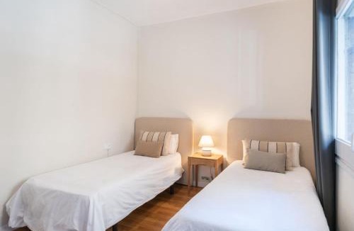 La Sagrada Familia Apartment | Comfortable 3-Bedroom Apartment next to Sagrada Familia, Barcelona