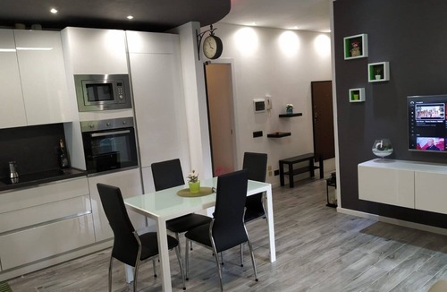Como Apartment | Como- Happy Oasis Apartment