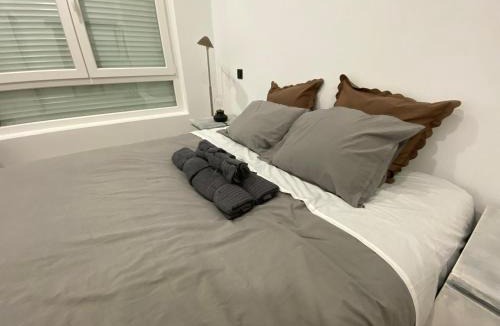 San Isidro Apartment | Confort al lado del río