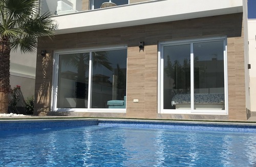 Los Imbernones Villa | Contemporary new villa with private swimming pool and close to beaches