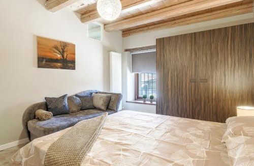 Castelnuovo del Garda Apartment | CORTE MONTELEONE - Regarda Travel