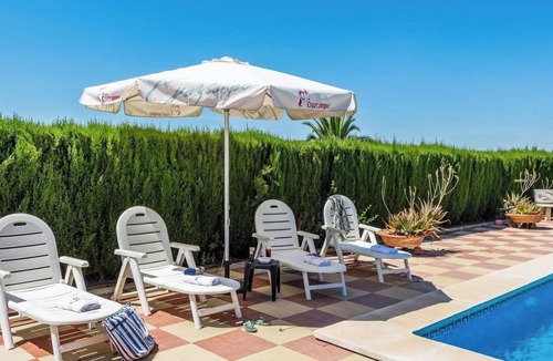 Lora Del Rio Villa | Cortijo Hacienda Nueva Lora del Río by Ruralidays