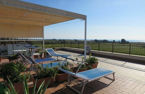 Cerveteri Apartment | Cosy apartment for 5 people with A/C, TV and patio