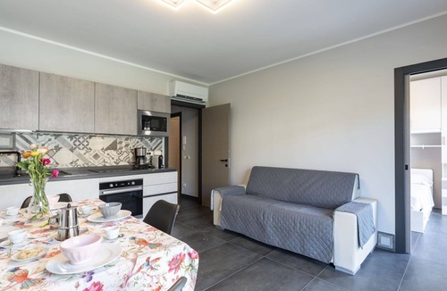 Caramagna Ligure Apartment | Cosy apartment for 6 guests with pool, A/C, WIFI, TV, terrace and pets allowed