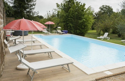 Corchiano Apartment | Cosy apartment for 8 guests with pool, WIFI, TV, patio and pets allowed