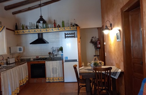 Olesa de Bonesvalls Cottage | Country holiday home - Olesa de Bonesvalls