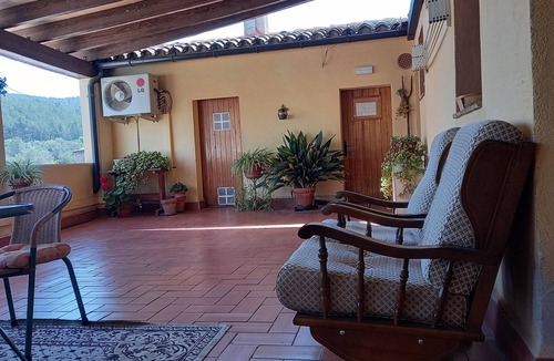 Olesa de Bonesvalls Cottage | Country holiday home - Olesa de Bonesvalls