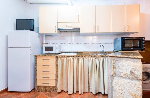 La Pobla de Benifassa House | Country House 'Casa Yayo' with Mountain View, Balcony and Wi-Fi