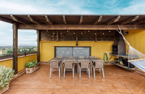Garriguella House | Country House 'El Torn' with Mountain View, Wi-Fi and Air Conditioning