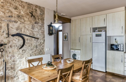 Santa Margarida de Bianya House | Country House 'El Paller' with Mountain View, Shared Pool and Wi-Fi