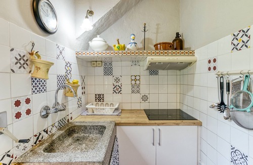 Santa Margarida de Bianya House | Country House 'El Xalet' with Mountain View, Shared Pool and Wi-Fi