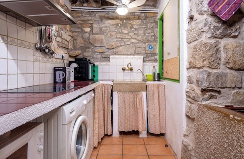 Les Piles House | Country House 'Les Cavallerisses' with Mountain View and Wi-Fi
