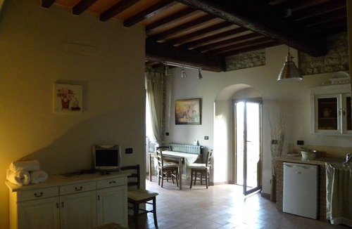 Rignano sull'Arno Apartment | Country Resort with shared swimming pool
