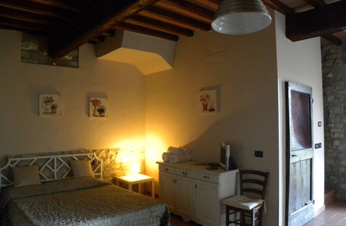 Rignano sull'Arno Apartment | Country Resort with shared swimming pool