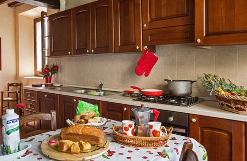 Bagni di Tabiano Villa | Country villa with swimming pool in Emilia Romagna