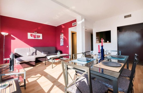 Sant Antoni Apartment | Cover Plaza España Barcelona