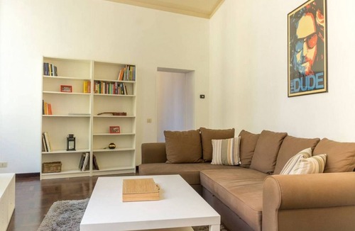Rione IV Campo Marzio Apartment | Cozy 70m2 two-room apartment located on the third floor of a building with a lift (NOT suitable for disabled people). It comfortably accommodates 4 people with a double bedroom and a double sofa bed in the living room.The apartment is the ideal solution