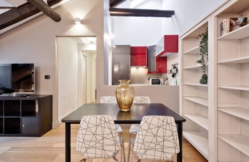 Historic Centre Apartment | Cozy and modern 80sqm apartment equipped with all comforts.