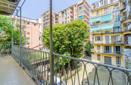 San Salvario Apartment | Cozy apartment perfect for 7 guests is located in the San Salvario district, one of the central districts of Turin, famous for its Art Nouveau and Baroque style buildings. We are in a strategic position: a few meters from the metro station, 4 stops from