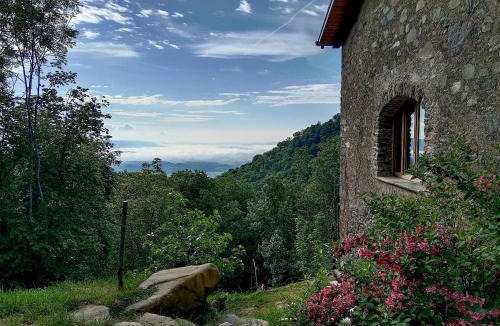 Brosso Apartment | Cozy rooms Valchiusella-Place of Peace and Reflection