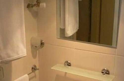 Eceabat Hotel | Crowded House