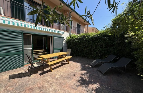 Mas Pinell Ski Chalet | Daró 3D 48 - close to the beach, A/C, WiFi and parking