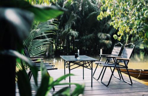Ban Pa Yang House | Decoco Canal-side Homestay