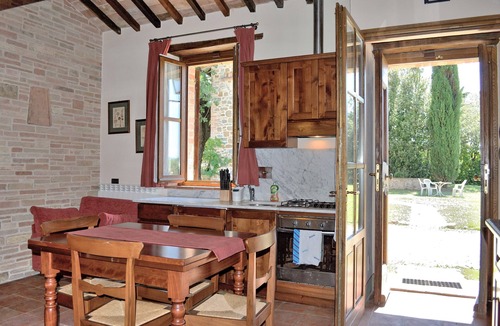Ospedalicchio Condo | Detached cottages with pool and shared areas