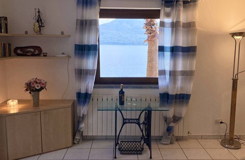 Oggebbio Villa | Diana villa with garden and lake view in Oggebbio