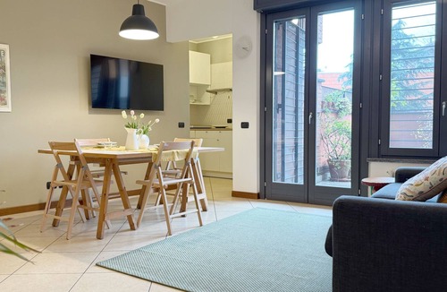 Precotto Apartment | Dimora Maddelena - 20 mins from Duomo